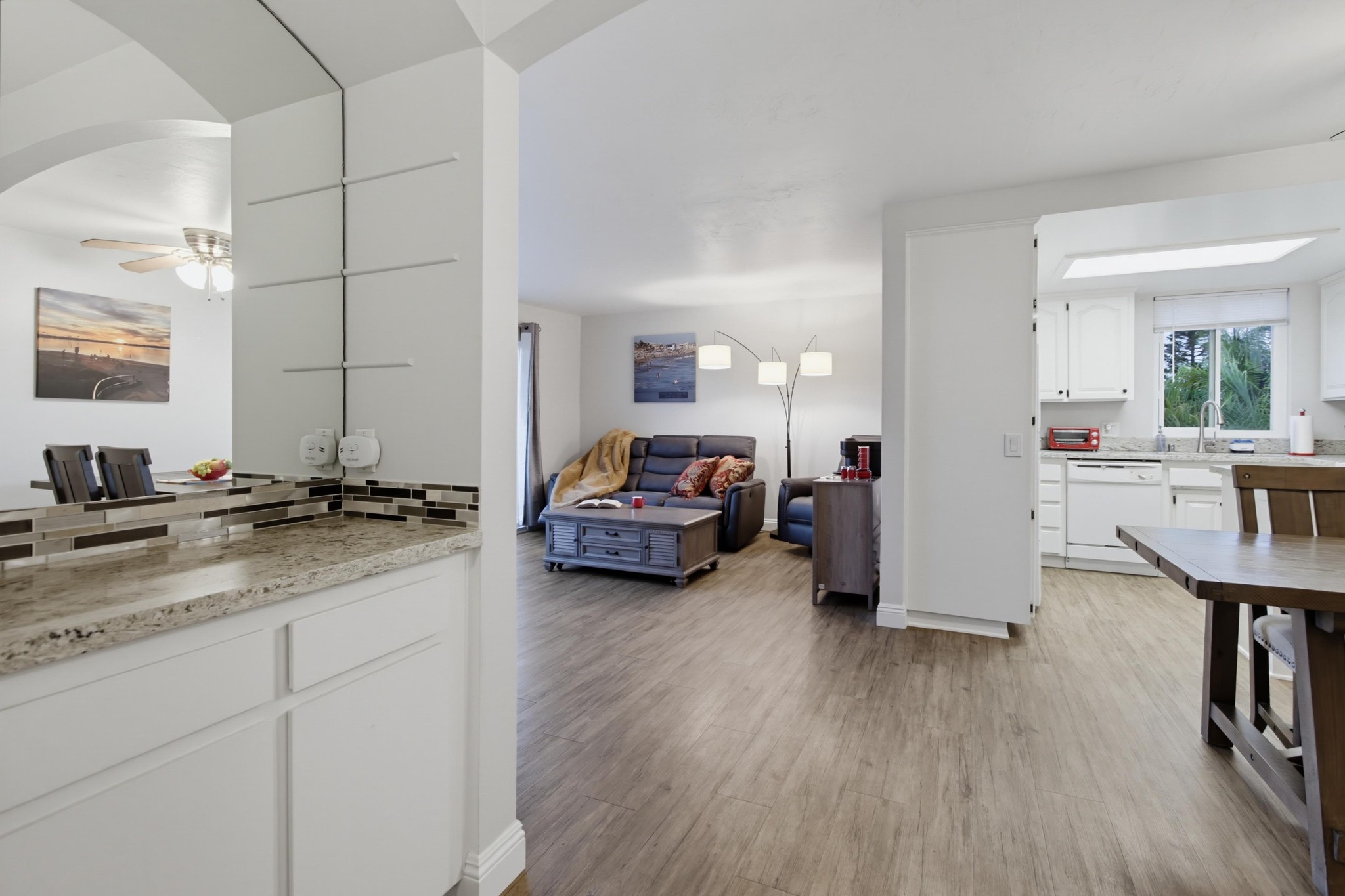 Virtual tour photo 17 of 85 for 3745 Riviera Dr Apt 9