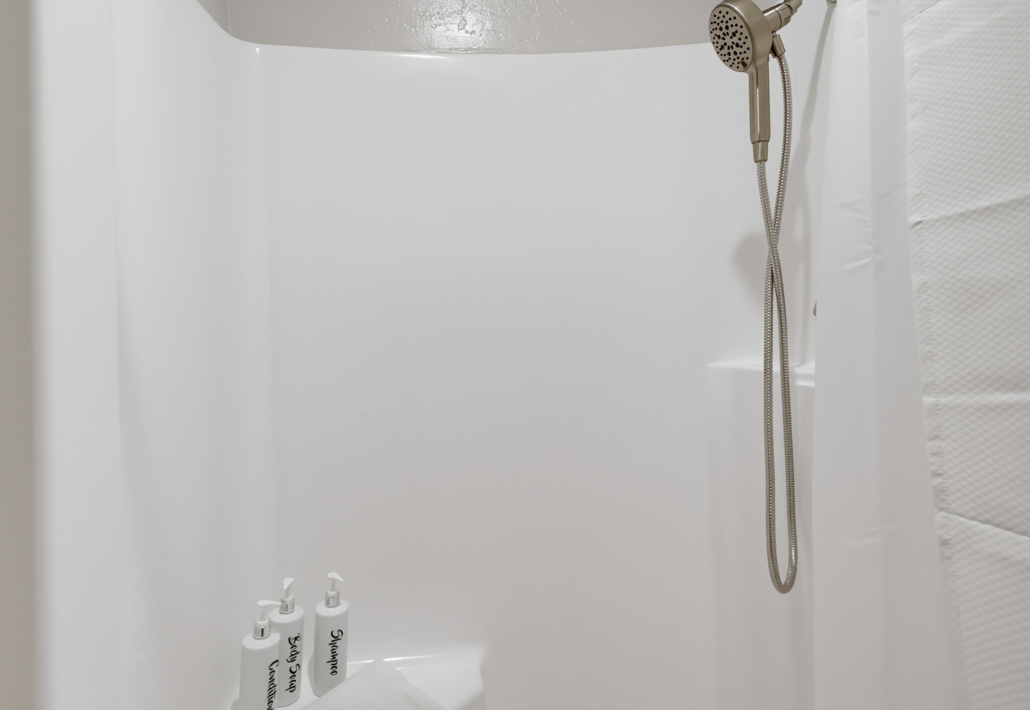 Virtual tour photo 26 of 85 for 3745 Riviera Dr Apt 9