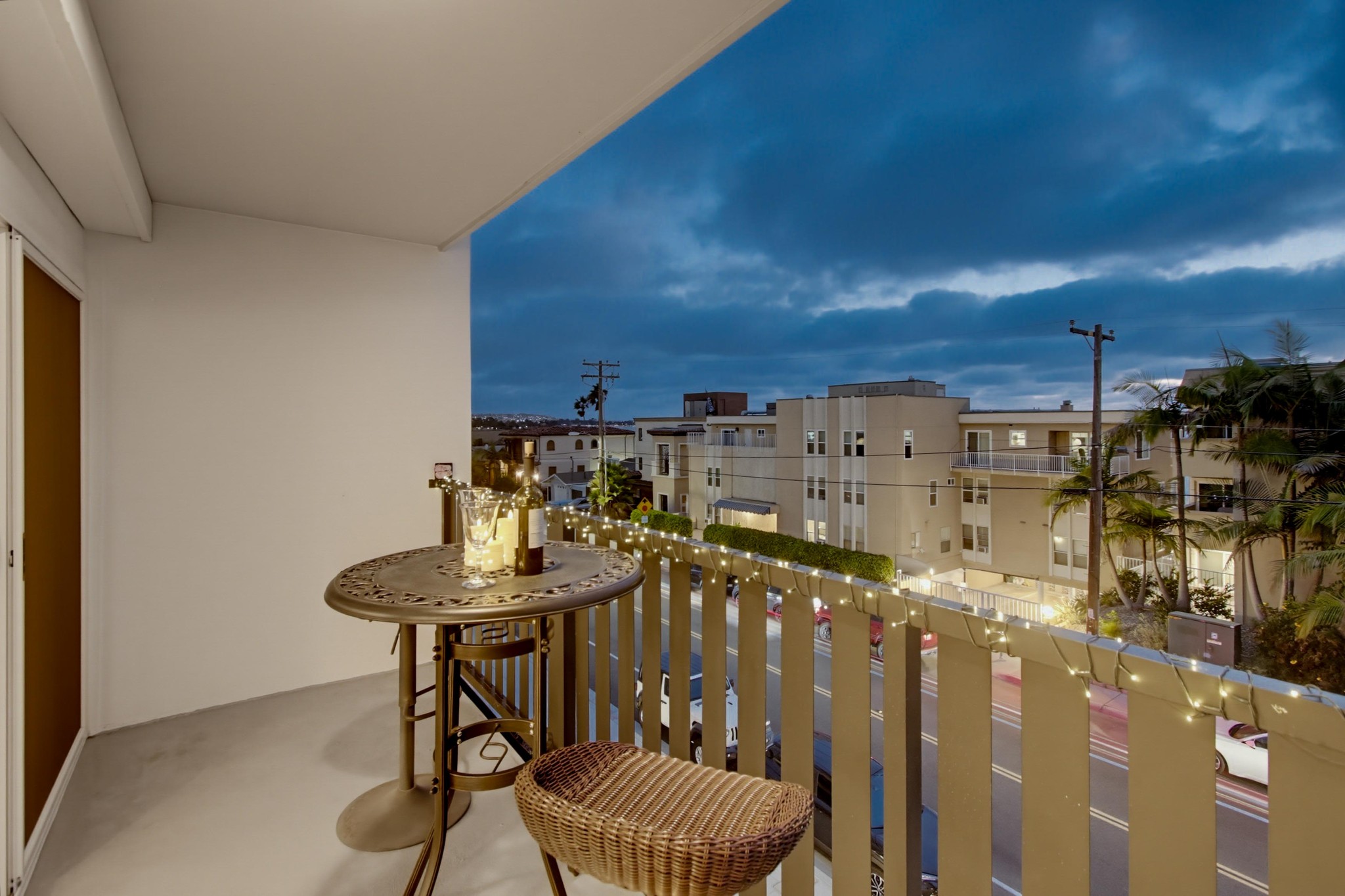 Virtual tour photo 37 of 85 for 3745 Riviera Dr Apt 9