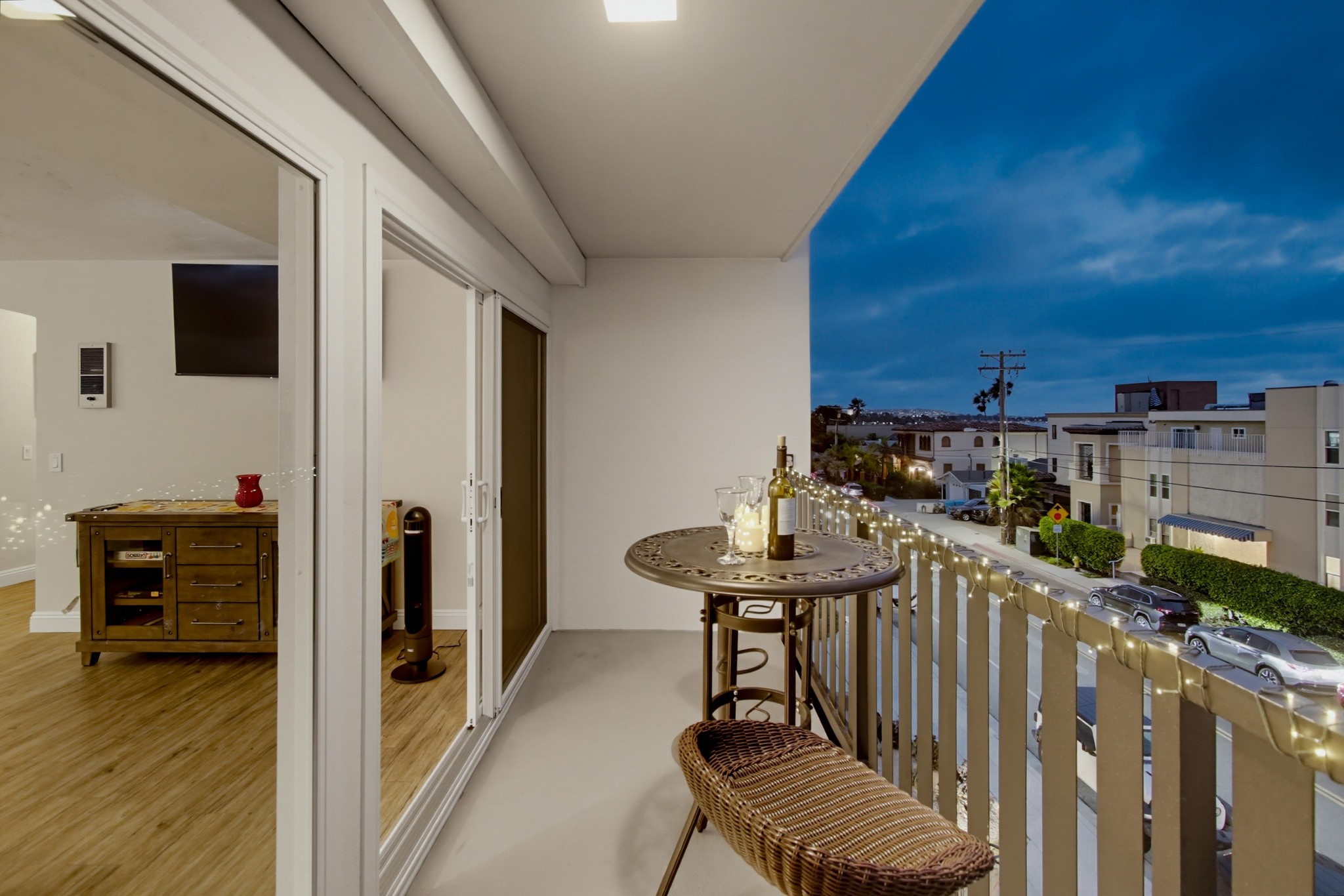 Virtual tour photo 38 of 85 for 3745 Riviera Dr Apt 9