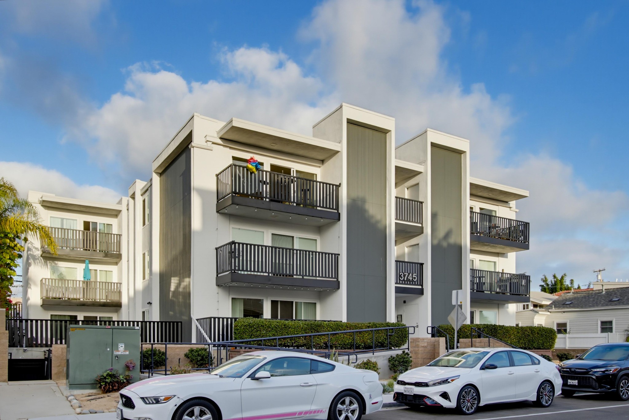 Virtual tour photo 49 of 85 for 3745 Riviera Dr Apt 9