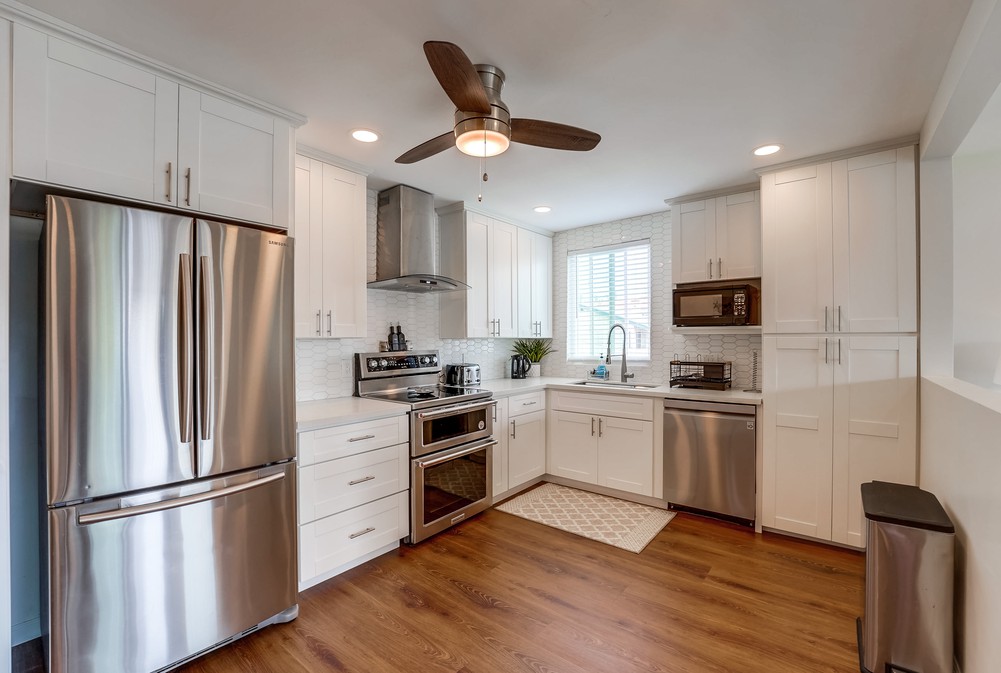 Virtual tour photo 13 of 39 for 3745 Riviera Dr