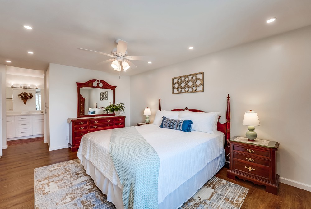 Virtual tour photo 21 of 39 for 3745 Riviera Dr