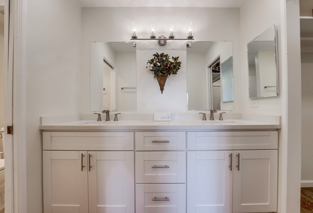 Virtual tour photo 24 of 39 for 3745 Riviera Dr