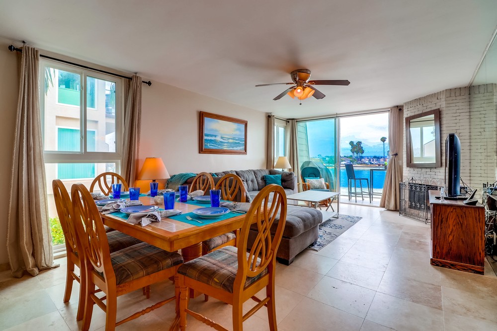 Virtual tour photo 8 of 38 for 3750 Bayside Walk #16