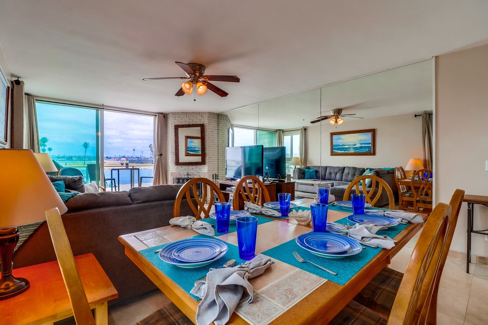 Virtual tour photo 9 of 38 for 3750 Bayside Walk #16