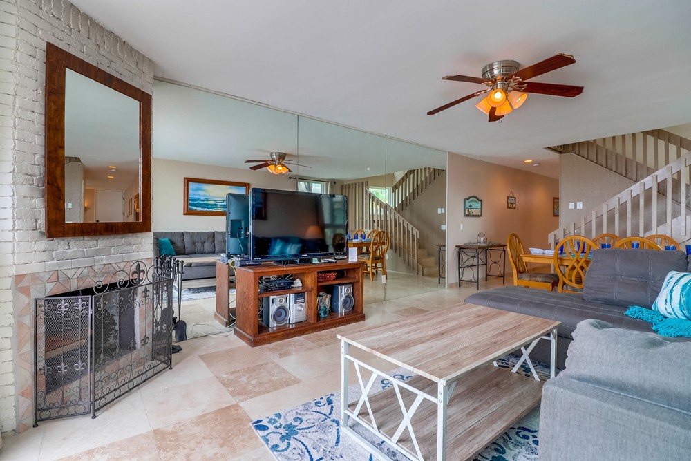 Virtual tour photo 13 of 38 for 3750 Bayside Walk #16