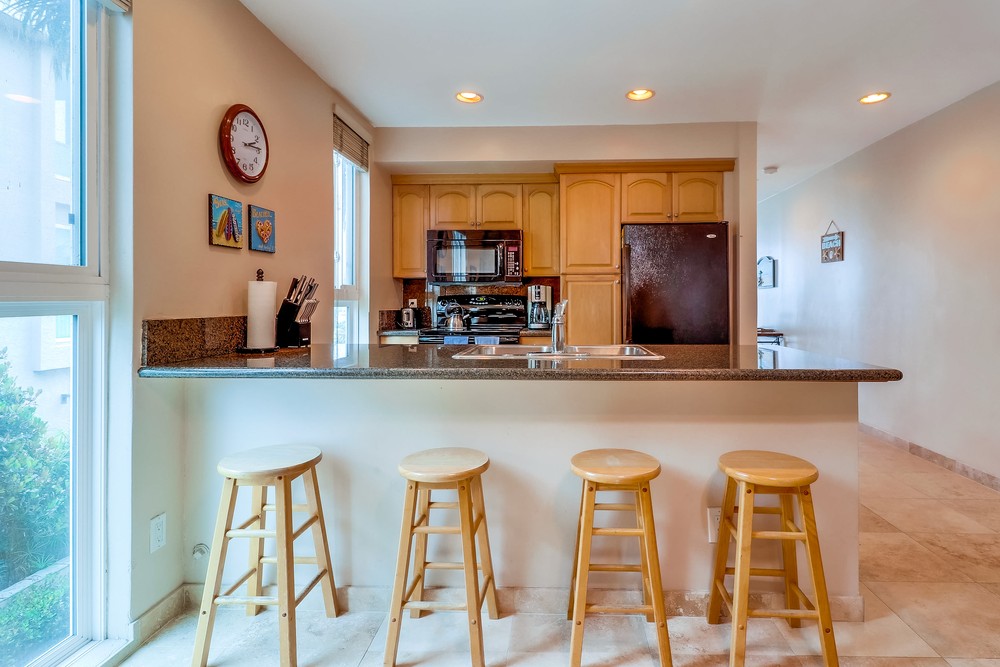 Virtual tour photo 17 of 38 for 3750 Bayside Walk #16