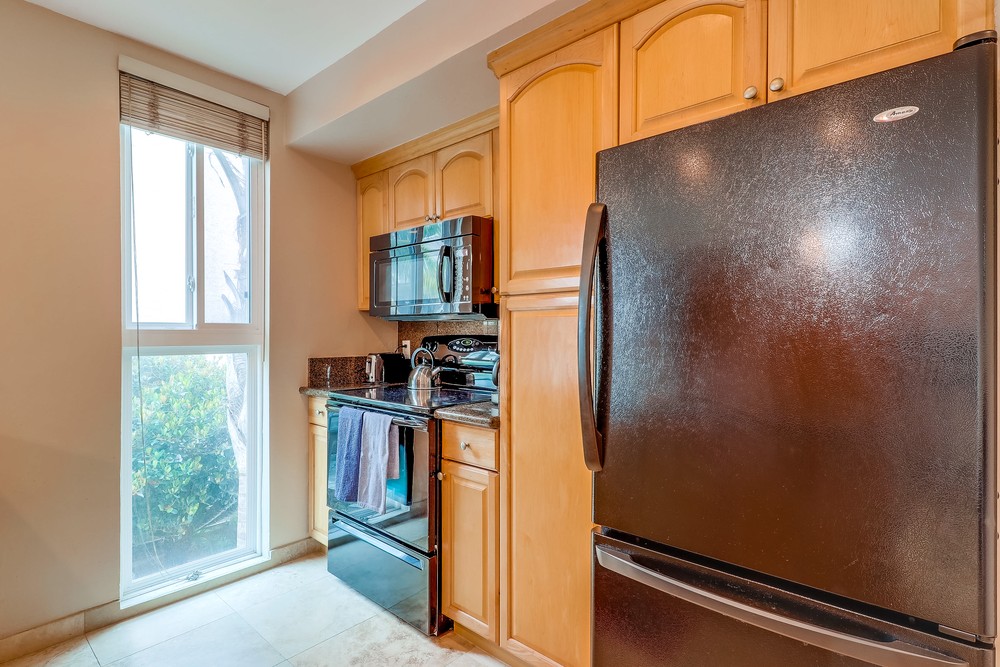 Virtual tour photo 21 of 38 for 3750 Bayside Walk #16