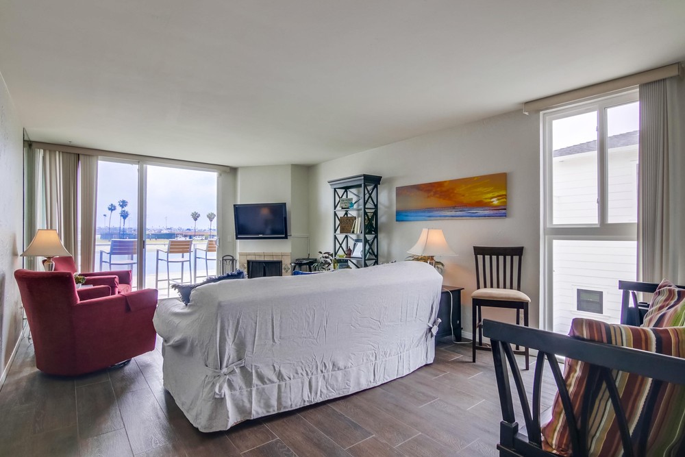 Virtual tour photo 1 of 39 for 3750 Bayside Walk
