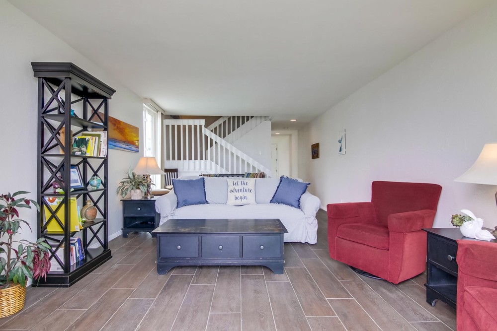 Virtual tour photo 8 of 39 for 3750 Bayside Walk