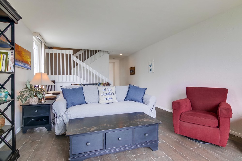 Virtual tour photo 9 of 39 for 3750 Bayside Walk