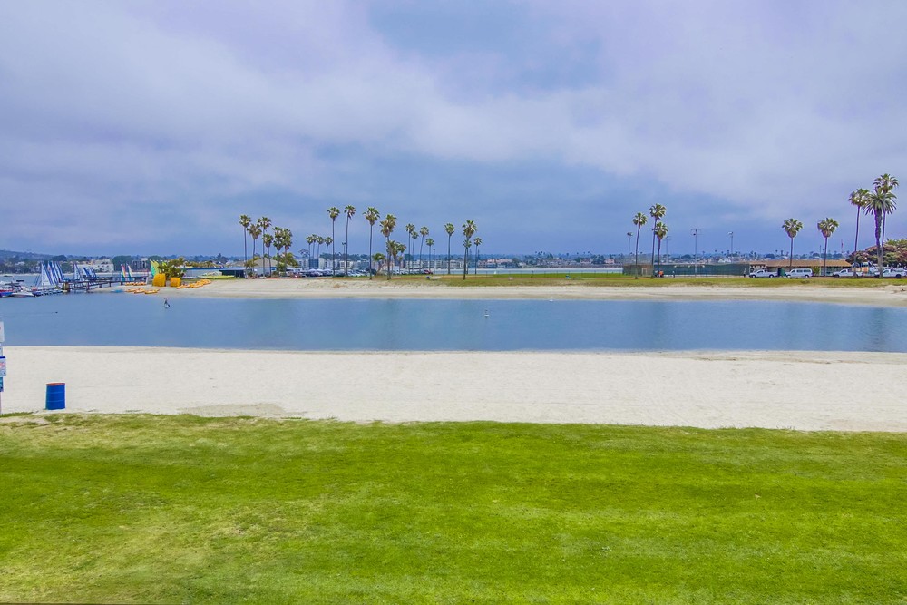Virtual tour photo 20 of 39 for 3750 Bayside Walk