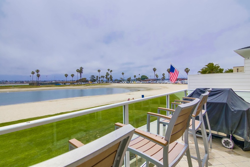 Virtual tour photo 21 of 39 for 3750 Bayside Walk