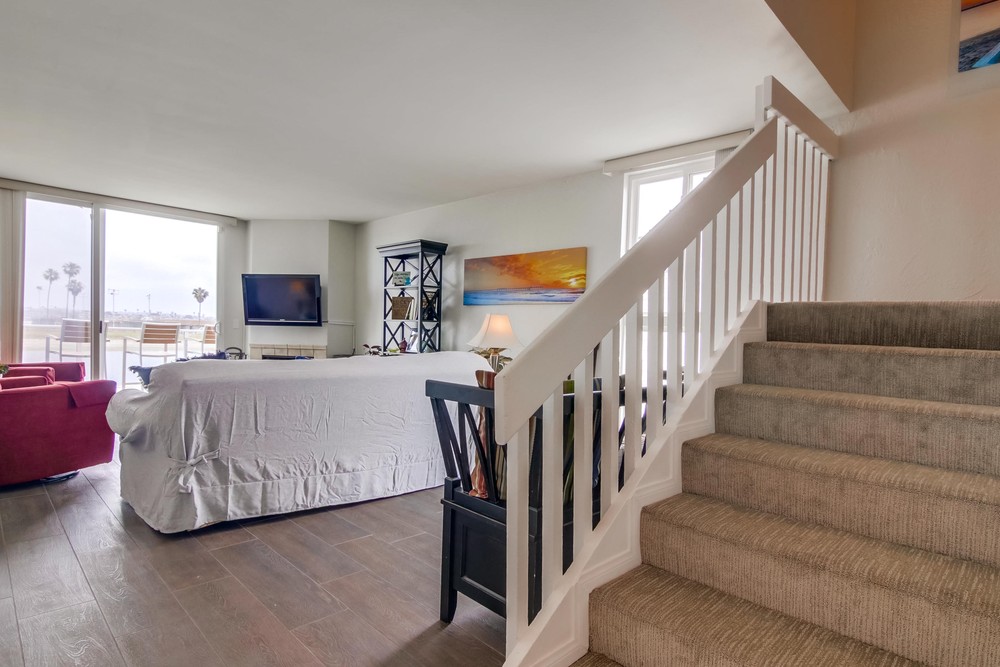 Virtual tour photo 23 of 39 for 3750 Bayside Walk