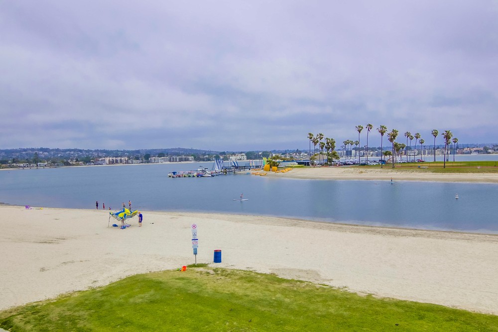 Virtual tour photo 34 of 39 for 3750 Bayside Walk