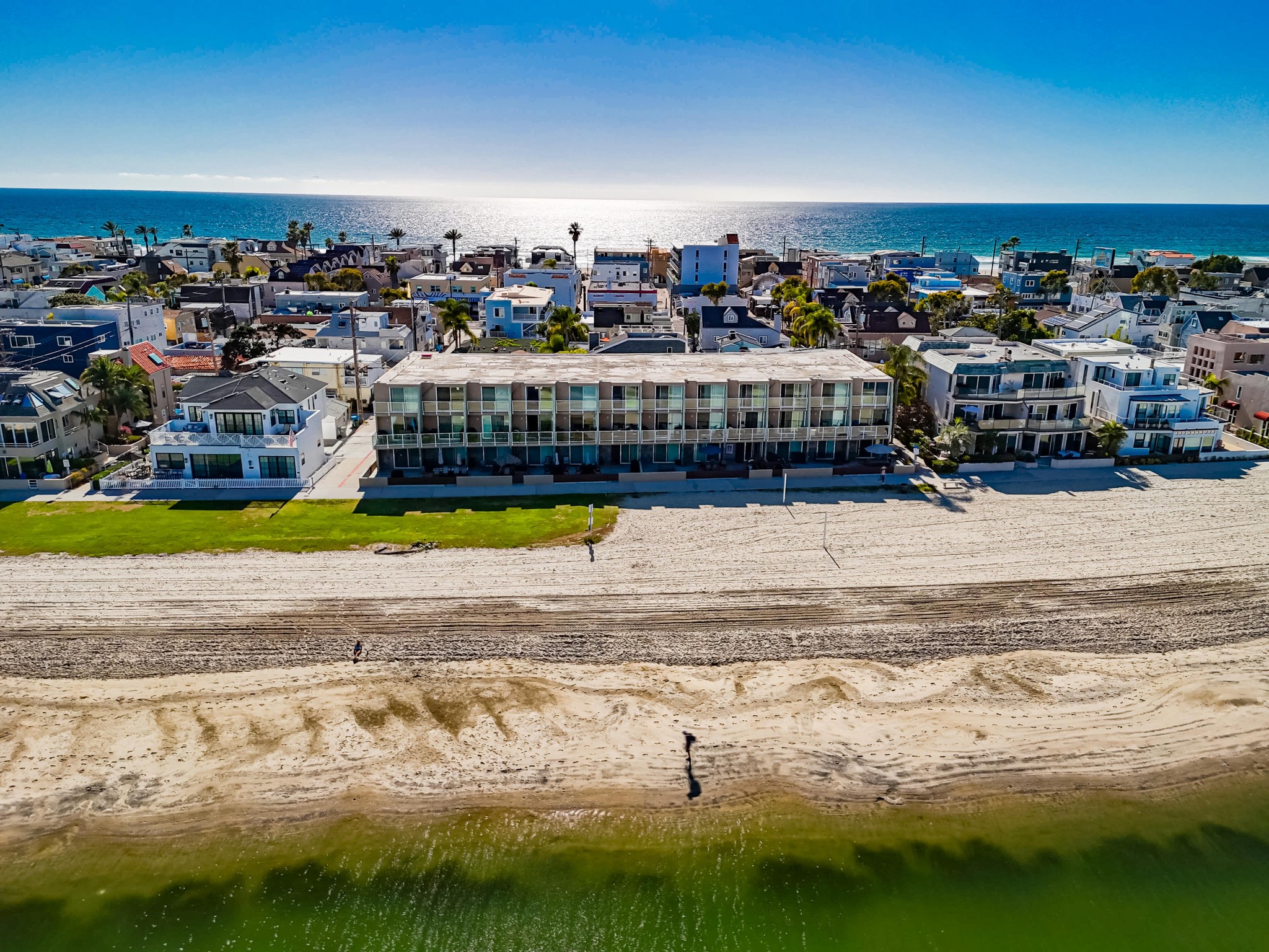 Virtual tour photo 3 of 8 for 3750 Bayside Walk
