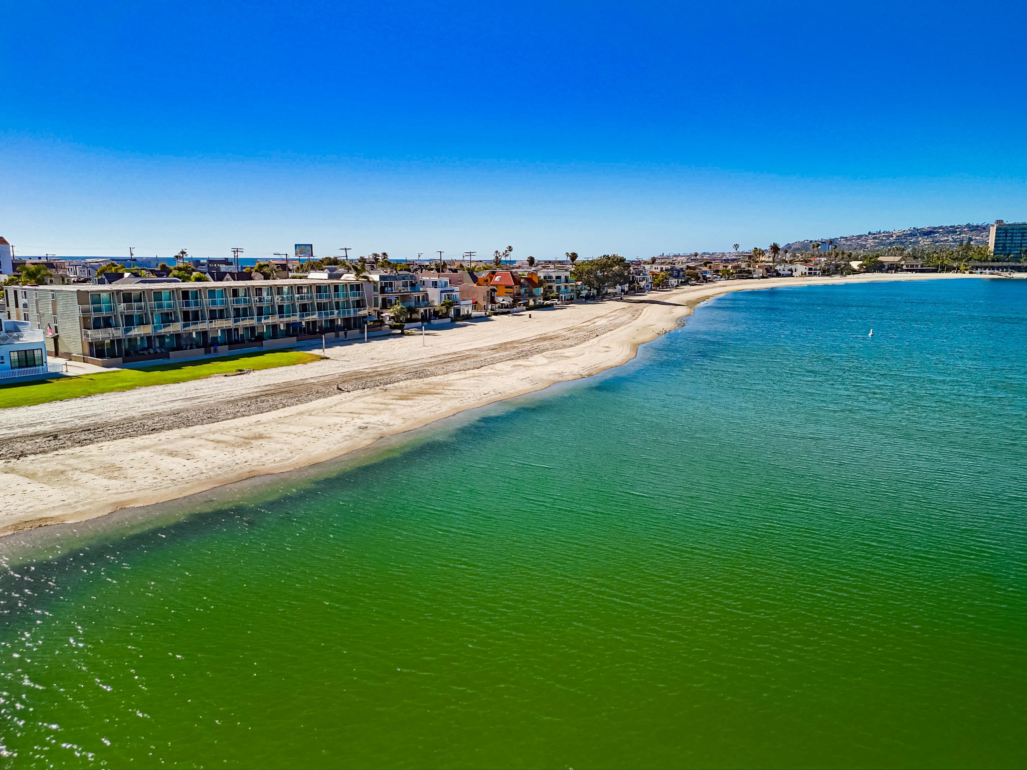 Virtual tour photo 8 of 8 for 3750 Bayside Walk