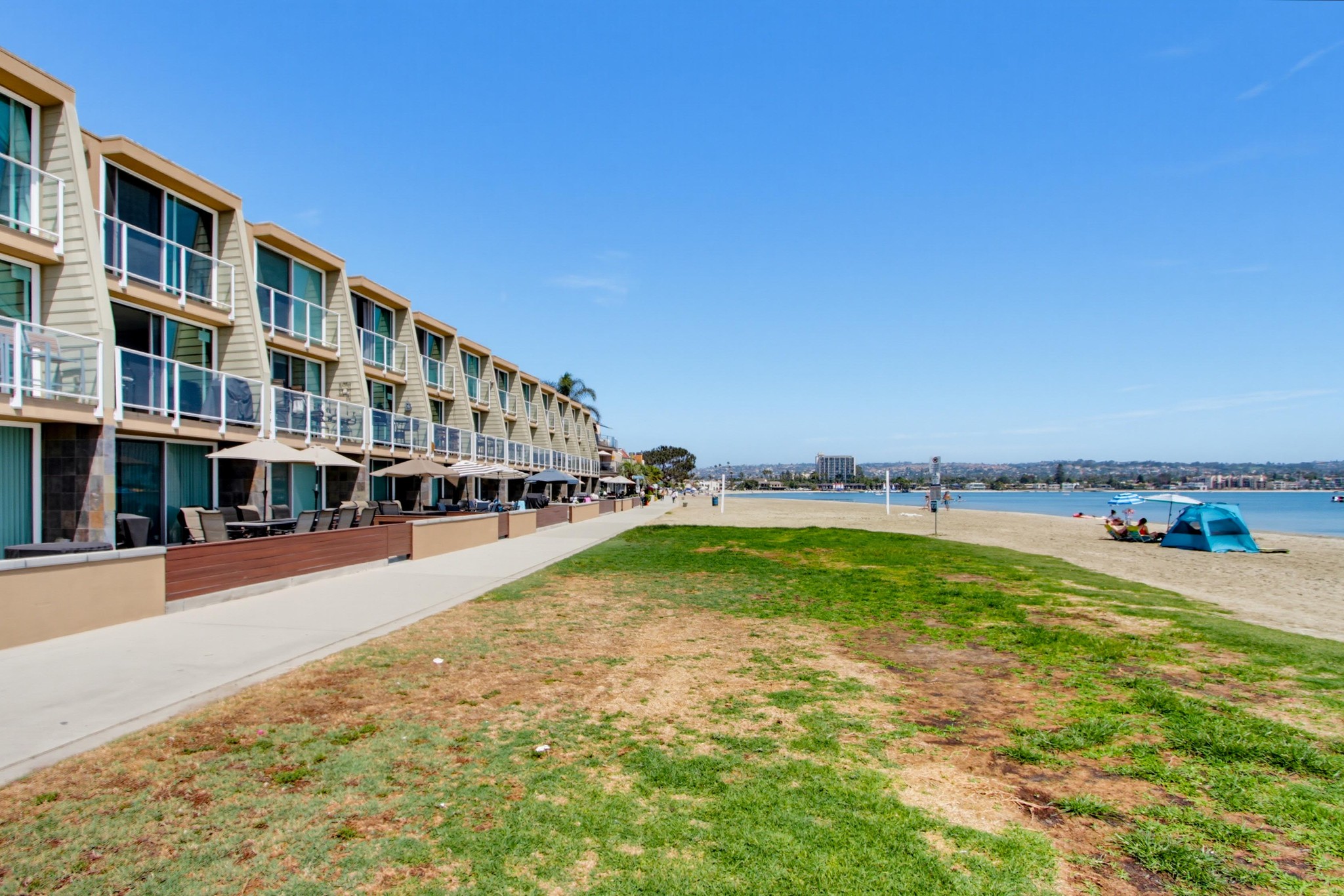 Virtual tour photo 3 of 50 for 3750 Bayside Walk Unit 11
