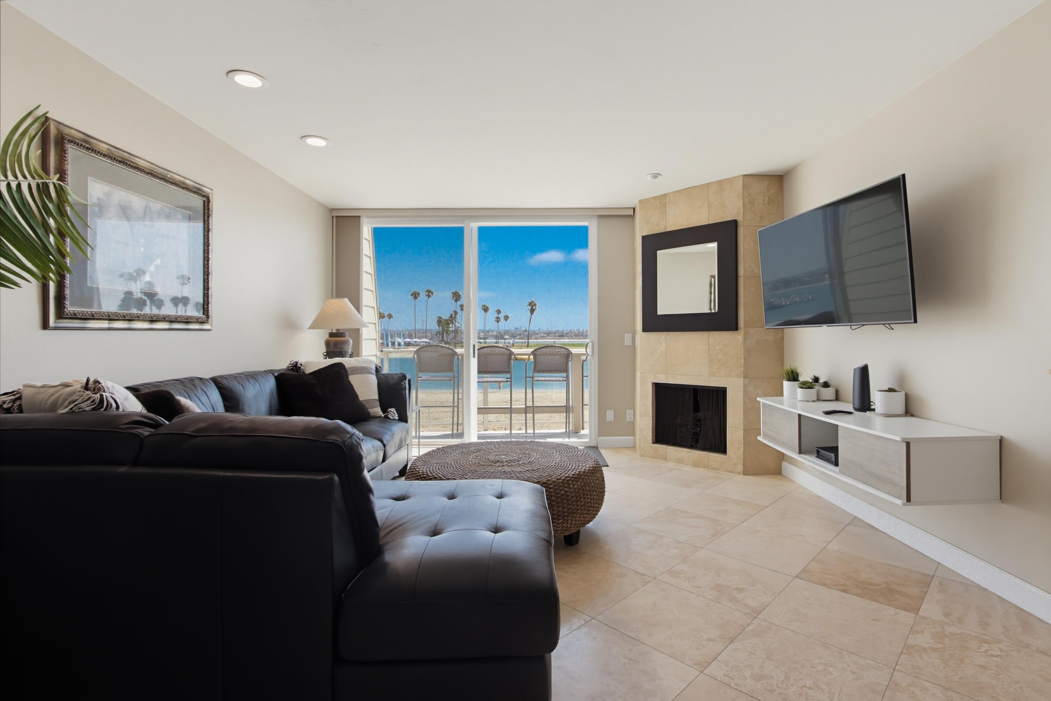 Virtual tour photo 12 of 50 for 3750 Bayside Walk Unit 11