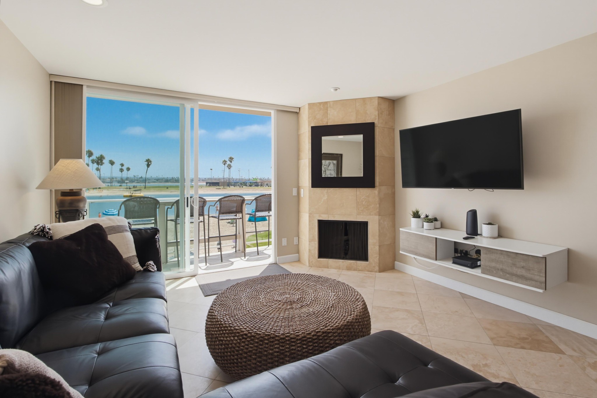 Virtual tour photo 15 of 50 for 3750 Bayside Walk Unit 11