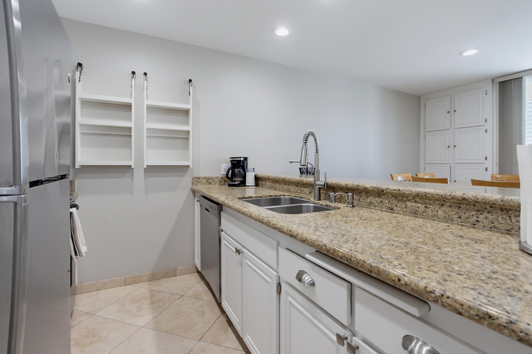 Virtual tour photo 22 of 50 for 3750 Bayside Walk Unit 11