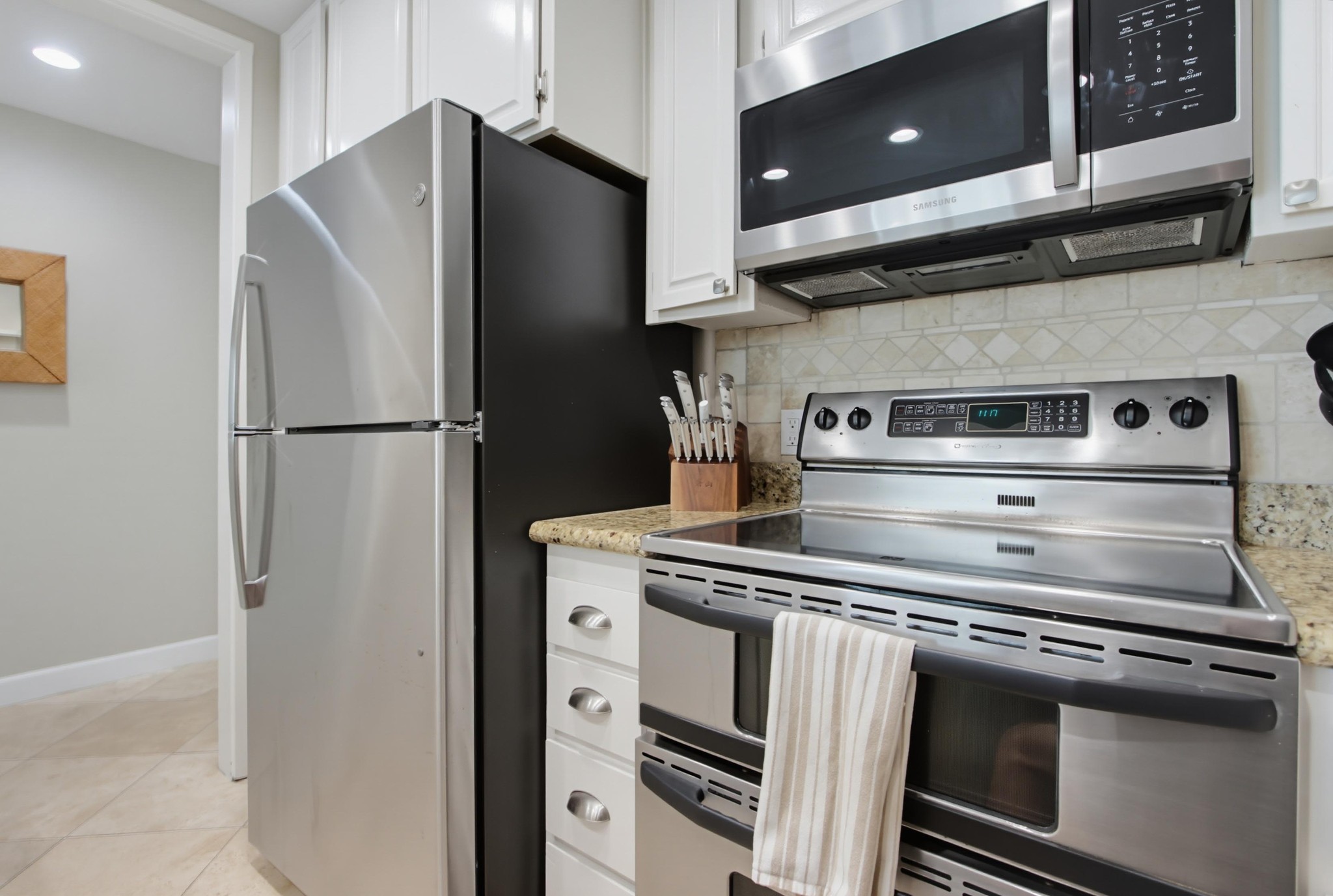 Virtual tour photo 24 of 50 for 3750 Bayside Walk Unit 11