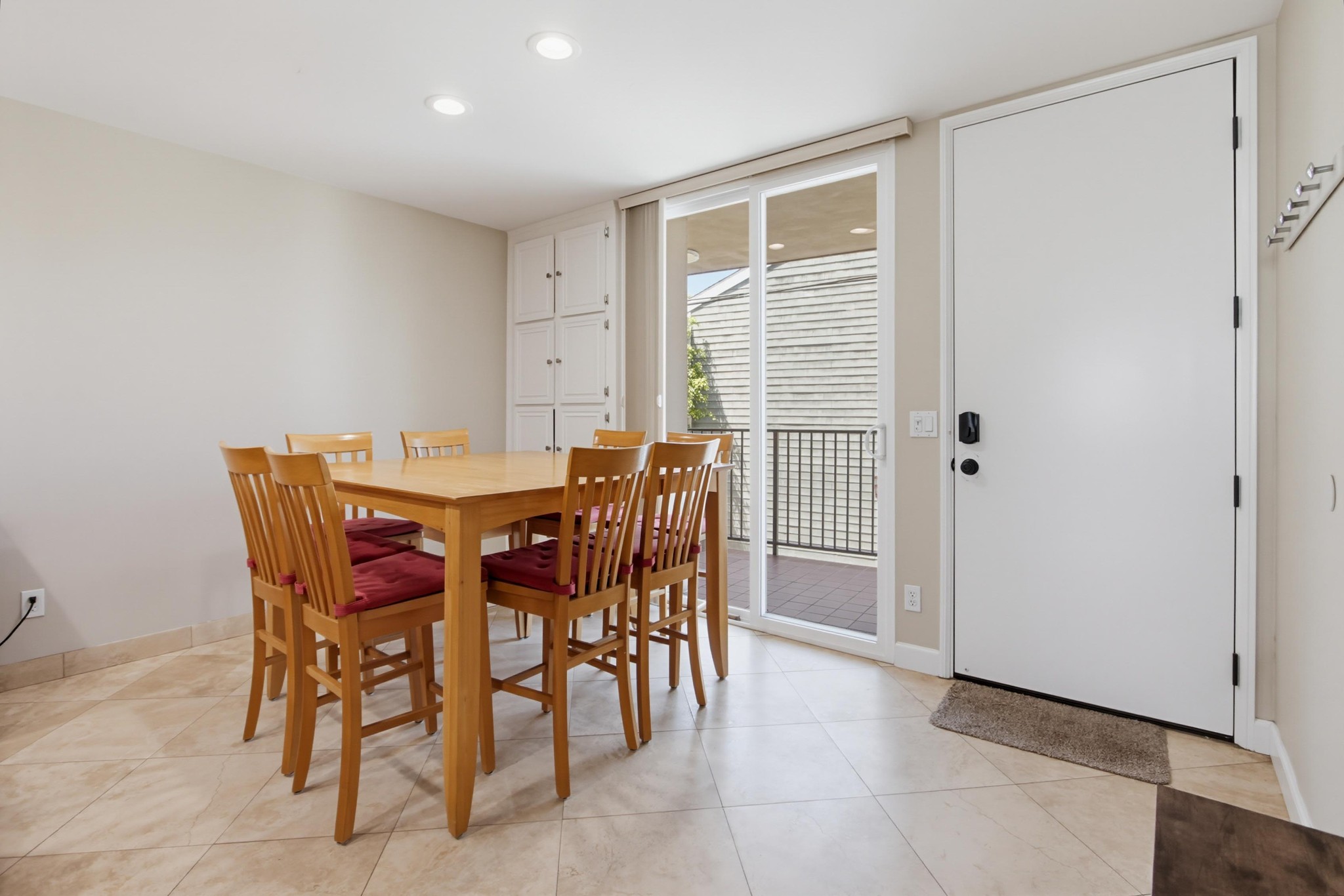Virtual tour photo 27 of 50 for 3750 Bayside Walk Unit 11