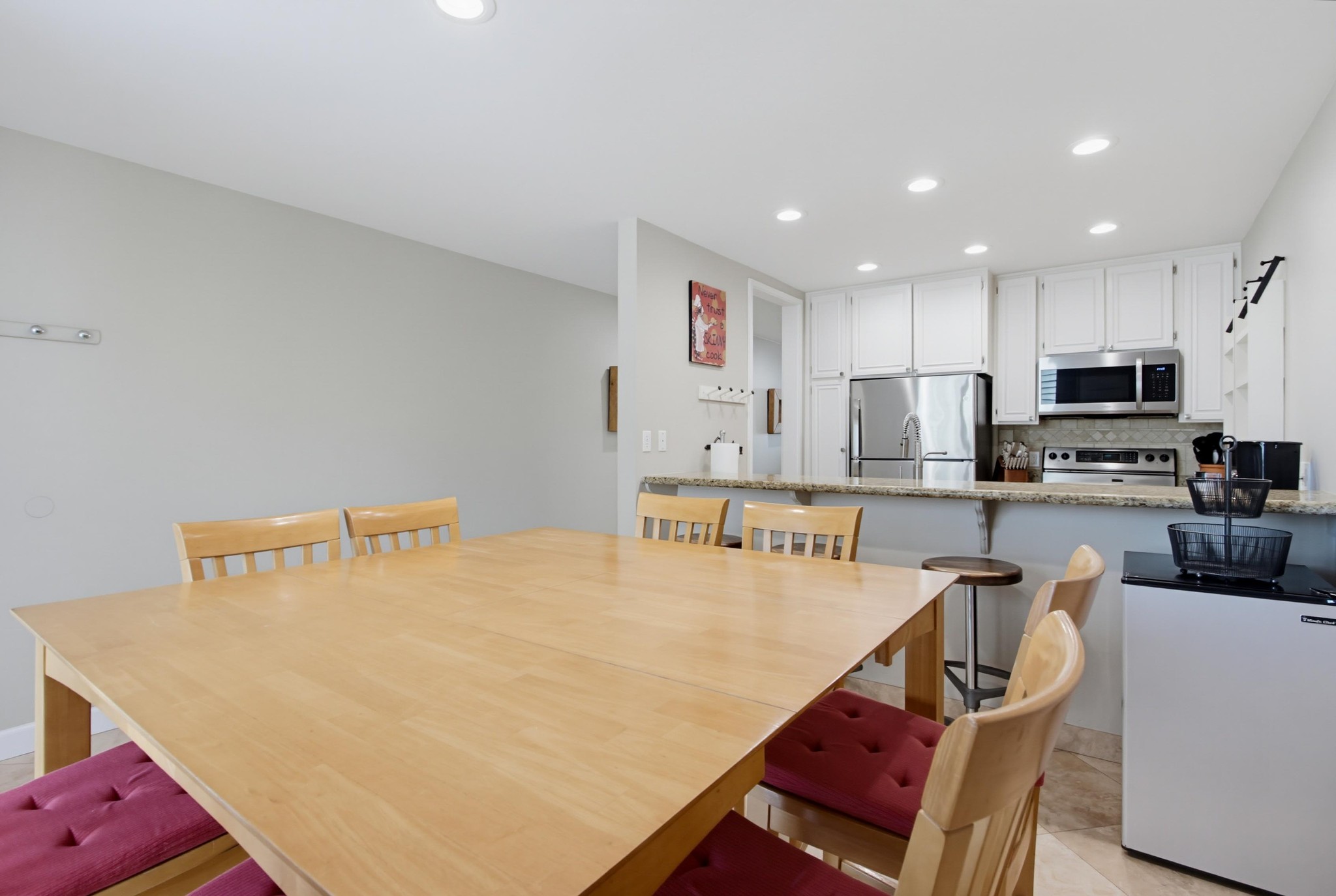 Virtual tour photo 29 of 50 for 3750 Bayside Walk Unit 11
