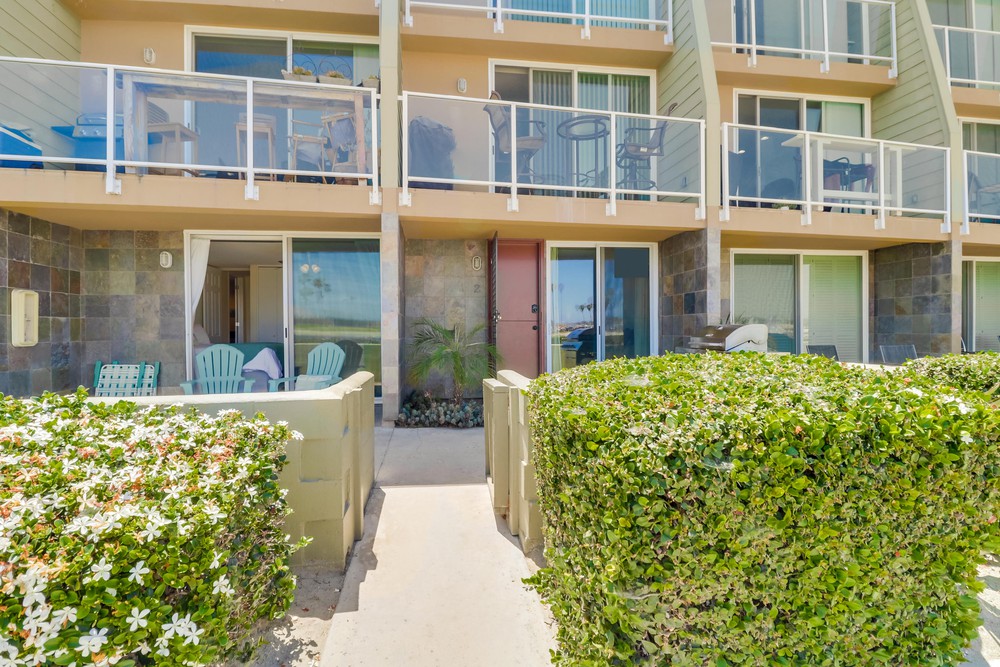 Virtual tour photo 1 of 58 for 3750 Bayside Walk UNIT 2