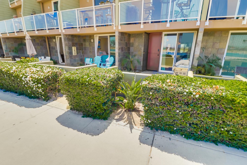 Virtual tour photo 4 of 58 for 3750 Bayside Walk UNIT 2