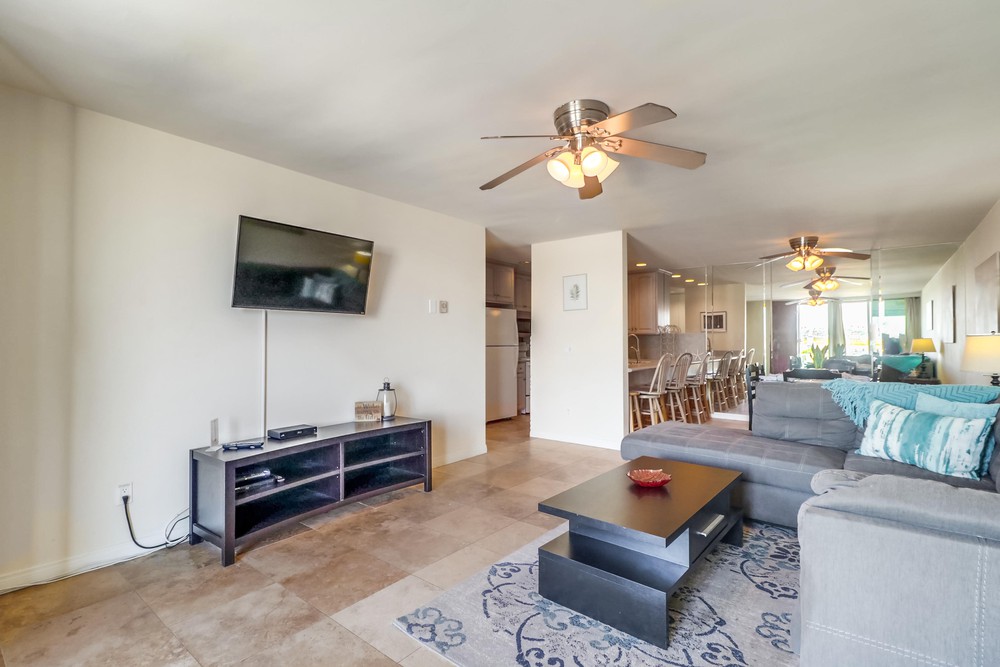 Virtual tour photo 10 of 58 for 3750 Bayside Walk UNIT 2