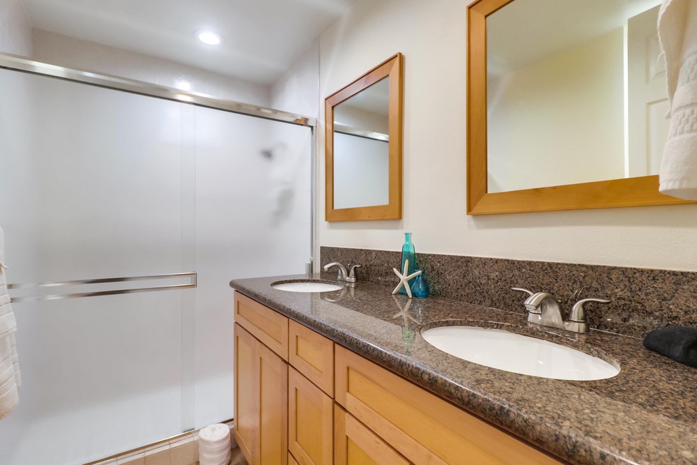 Virtual tour photo 27 of 58 for 3750 Bayside Walk UNIT 2