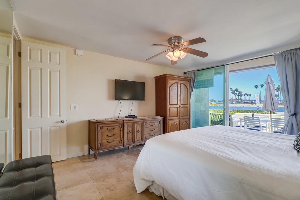 Virtual tour photo 30 of 58 for 3750 Bayside Walk UNIT 2