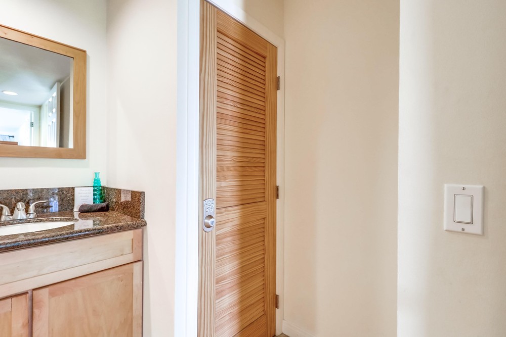 Virtual tour photo 41 of 58 for 3750 Bayside Walk UNIT 2