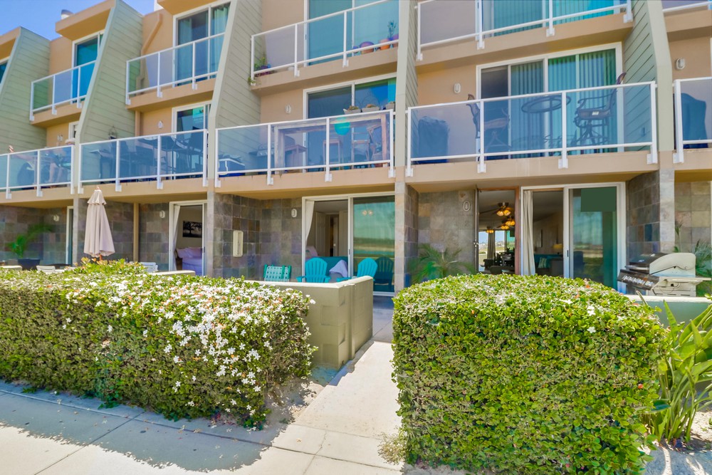 Virtual tour photo 50 of 58 for 3750 Bayside Walk UNIT 2