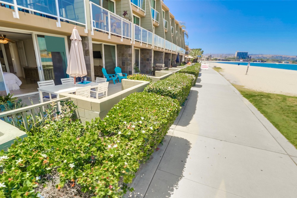 Virtual tour photo 52 of 58 for 3750 Bayside Walk UNIT 2