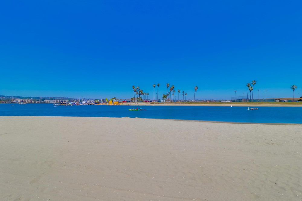 Virtual tour photo 57 of 58 for 3750 Bayside Walk UNIT 2