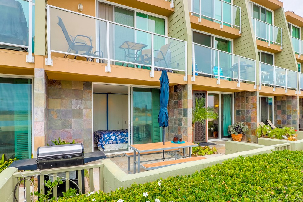 Virtual tour photo 3 of 41 for 3750 Bayside Walk UNIT 3