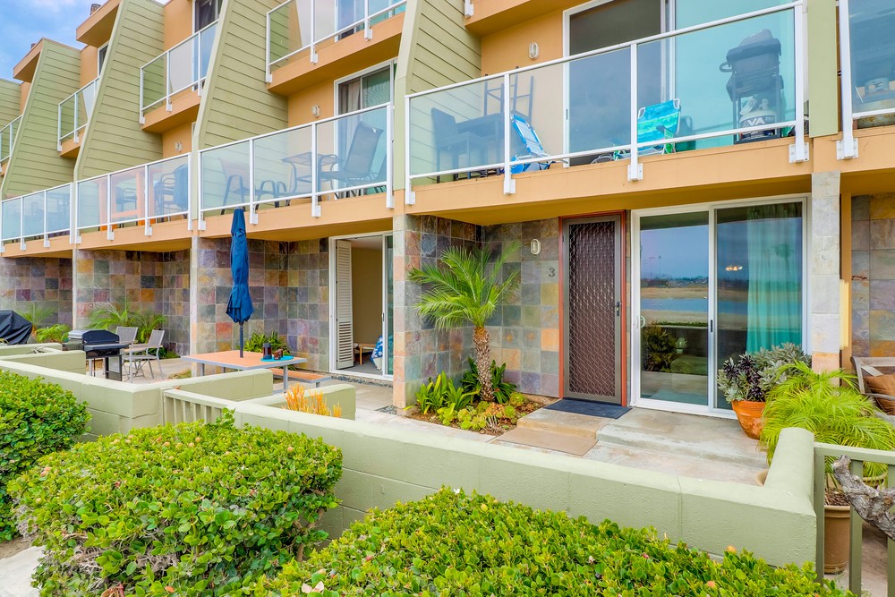 Virtual tour photo 4 of 41 for 3750 Bayside Walk UNIT 3