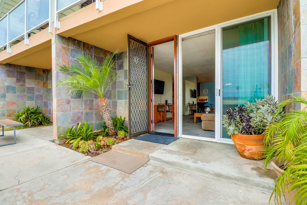 Virtual tour photo 6 of 41 for 3750 Bayside Walk UNIT 3
