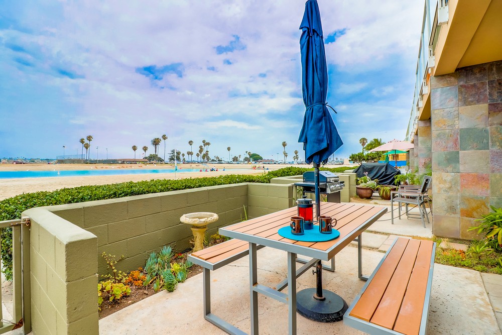 Virtual tour photo 8 of 41 for 3750 Bayside Walk UNIT 3