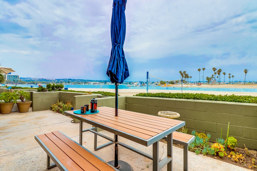 Virtual tour photo 9 of 41 for 3750 Bayside Walk UNIT 3