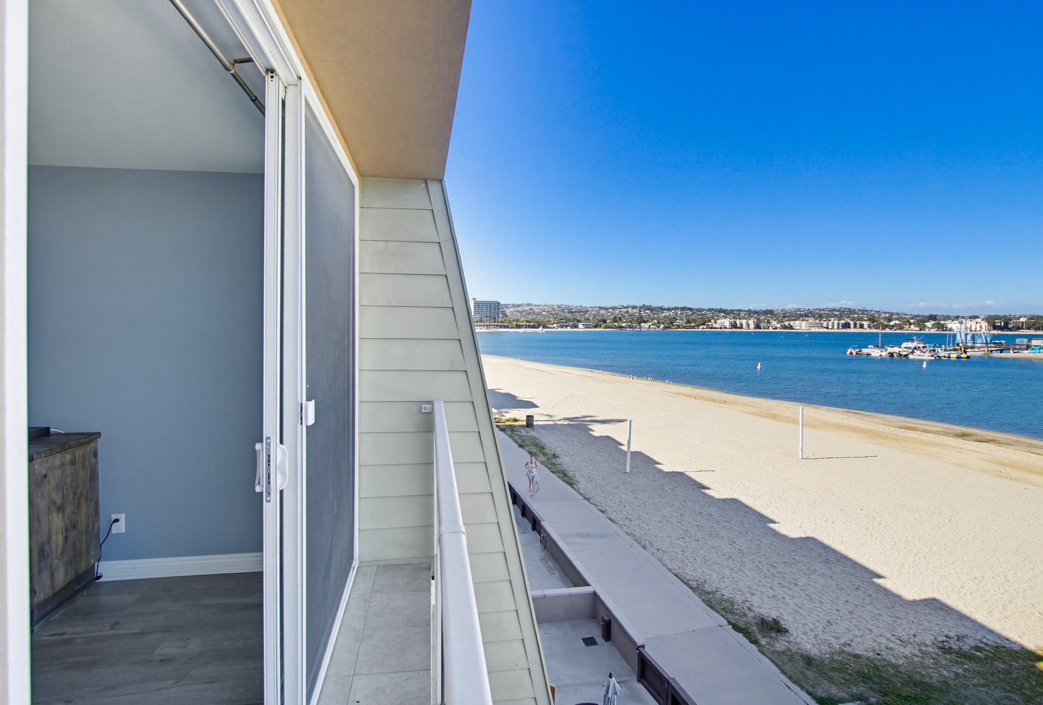 Virtual tour photo 37 of 51 for 3750 Bayside Walk UNIT 8