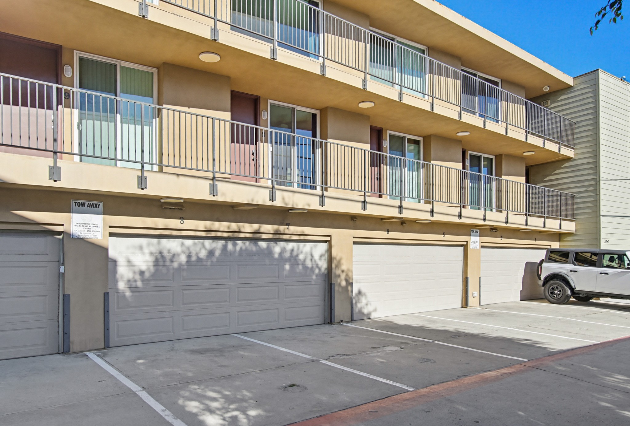 Virtual tour photo 44 of 51 for 3750 Bayside Walk UNIT 8