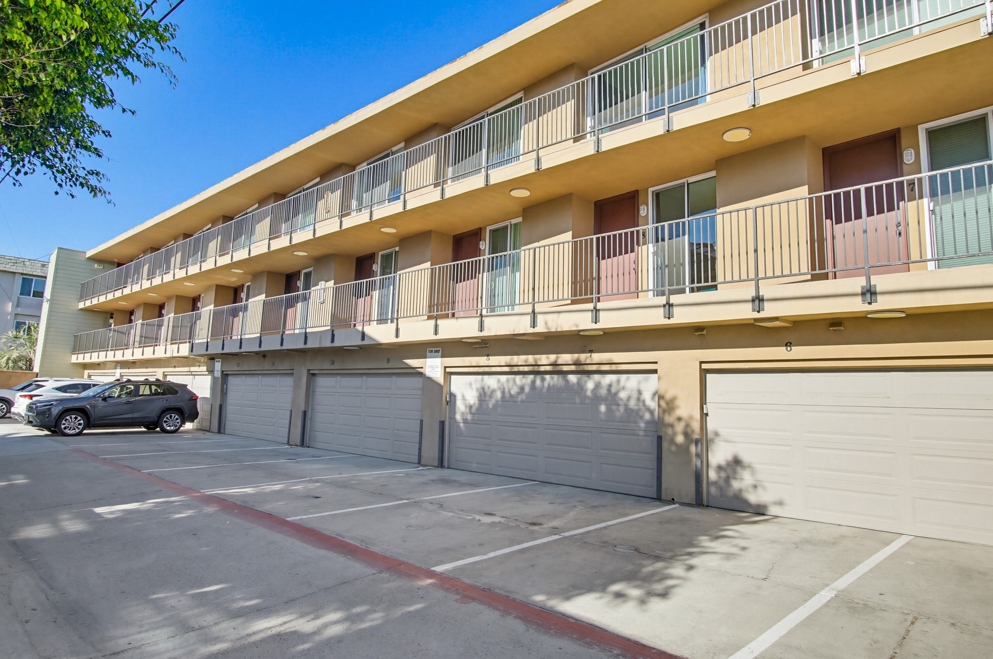 Virtual tour photo 45 of 51 for 3750 Bayside Walk UNIT 8