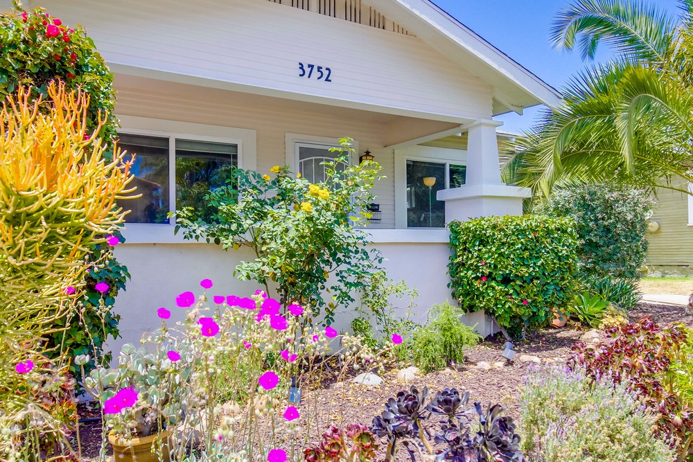 Virtual tour photo 6 of 68 for 3752 Bancroft St