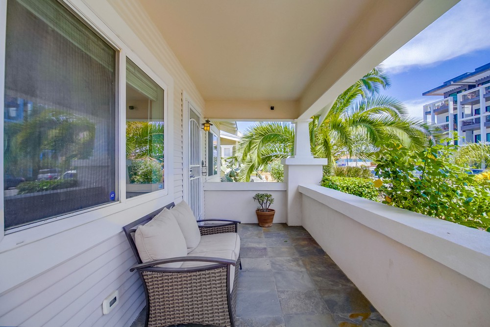 Virtual tour photo 9 of 68 for 3752 Bancroft St