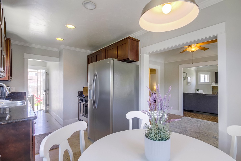 Virtual tour photo 24 of 68 for 3752 Bancroft St