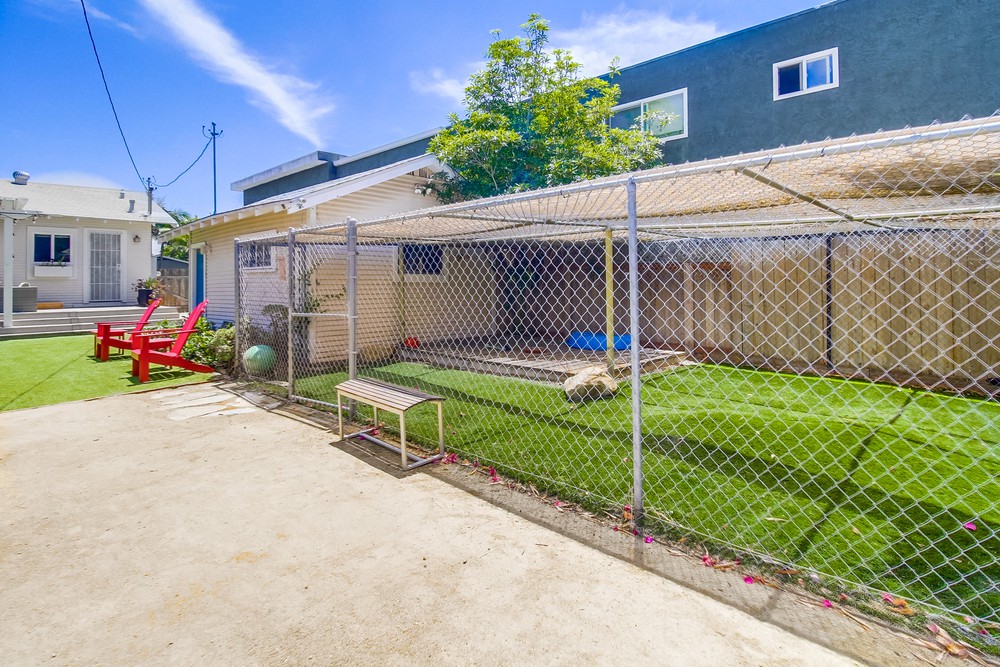 Virtual tour photo 67 of 68 for 3752 Bancroft St